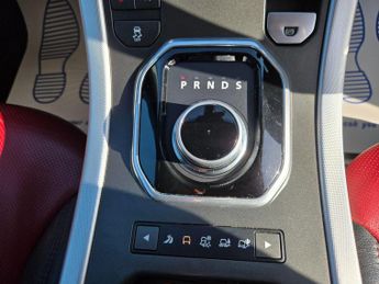 Land Rover Range Rover Evoque 2.2 SD4 Dynamic SUV 5dr Diesel Auto 4WD Euro 5 (s/s) (190 ps)