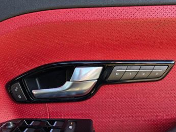 Land Rover Range Rover Evoque 2.2 SD4 Dynamic SUV 5dr Diesel Auto 4WD Euro 5 (s/s) (190 ps)