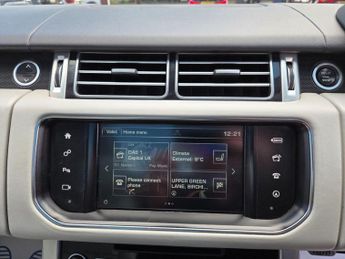 Land Rover Range Rover 3.0 TD V6 Vogue Auto 4WD Euro 6 (s/s) 5dr