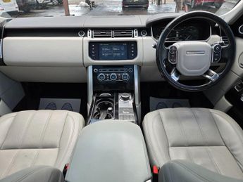 Land Rover Range Rover 3.0 TD V6 Vogue Auto 4WD Euro 6 (s/s) 5dr