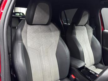 Peugeot E-208 50kWh GT Auto 5dr