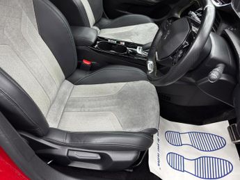 Peugeot E-208 50kWh GT Auto 5dr