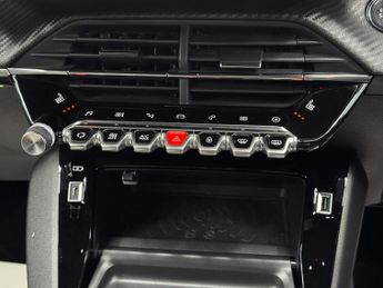 Peugeot E-208 50kWh GT Auto 5dr
