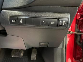 Toyota Corolla 2.0 VVT-h Excel Touring Sports CVT Euro 6 (s/s) 5dr