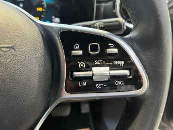 Mercedes-Benz A Class 1.5 A180d Sport (Executive) 7G-DCT Euro 6 (s/s) 5dr