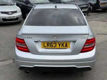 Mercedes-Benz C Class 2.1 C250 CDI AMG Sport Plus G-Tronic+ Euro 5 (s/s) 4dr