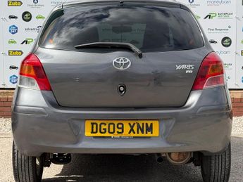 Toyota Yaris 1.33 Dual VVT-i TR MultiMode Euro 4 (s/s) 5dr