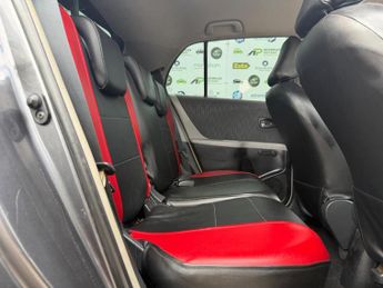 Toyota Yaris 1.33 Dual VVT-i TR MultiMode Euro 4 (s/s) 5dr