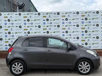 Toyota Yaris 1.33 Dual VVT-i TR MultiMode Euro 4 (s/s) 5dr