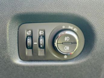 Vauxhall Corsa 1.4 16V SXi Auto Euro 5 5dr (A/C)