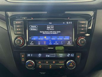 Nissan Qashqai 1.3 DIG-T Acenta Premium SUV 5dr Petrol DCT Auto Euro 6 (s/s) (1