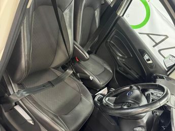 Ford EcoSport 1.0T EcoBoost Titanium 2WD Euro 5 (s/s) 5dr