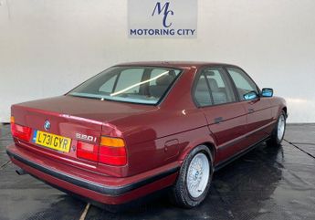 BMW 5 Series 2.0 520i SE Touring 5dr