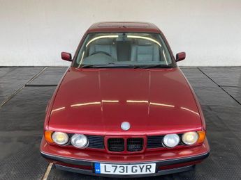 BMW 5 Series 2.0 520i SE Touring 5dr