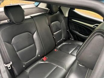 MG MG ZS 44.5kWh Exclusive Auto 5dr