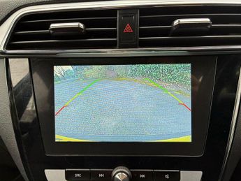 MG MG ZS 44.5kWh Exclusive Auto 5dr