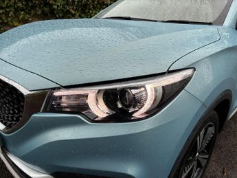 MG MG ZS 44.5kWh Exclusive Auto 5dr