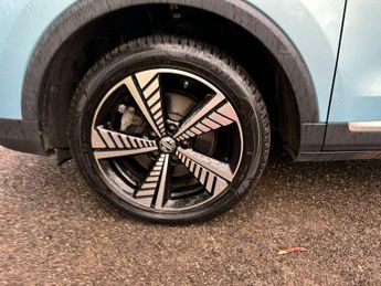 MG MG ZS 44.5kWh Exclusive Auto 5dr