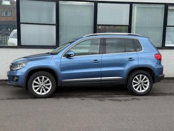 Volkswagen Tiguan 2.0 TDI BlueMotion Tech SE DSG 4WD Euro 5 (s/s) 5dr