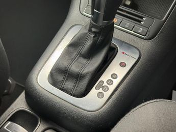 Volkswagen Tiguan 2.0 TDI BlueMotion Tech SE DSG 4WD Euro 5 (s/s) 5dr