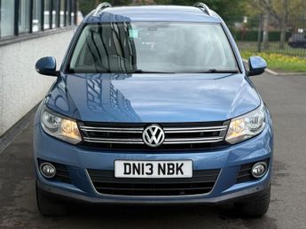 Volkswagen Tiguan 2.0 TDI BlueMotion Tech SE DSG 4WD Euro 5 (s/s) 5dr