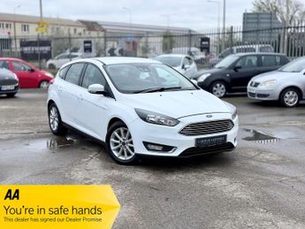 Ford Focus 1.0T EcoBoost Titanium Euro 6 (s/s) 5dr
