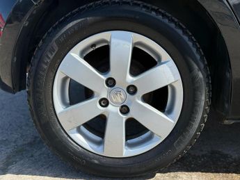 Suzuki Swift 1.5 GLX 5dr