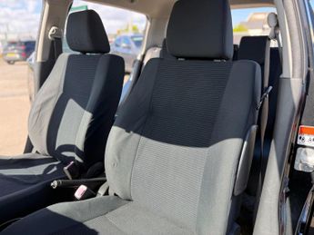 Suzuki Swift 1.5 GLX 5dr