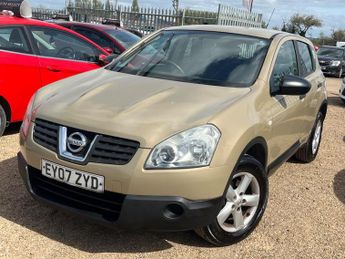 Nissan Qashqai 2.0 Visia CVT 2WD 5dr