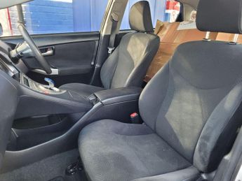 Toyota Prius G