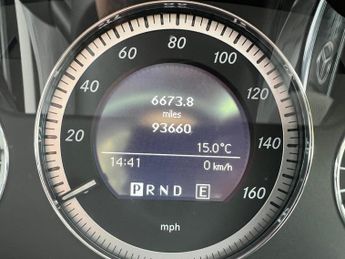 Mercedes-Benz C Class 1.8 C180 BlueEfficiency Executive SE Auto Euro 5 4dr