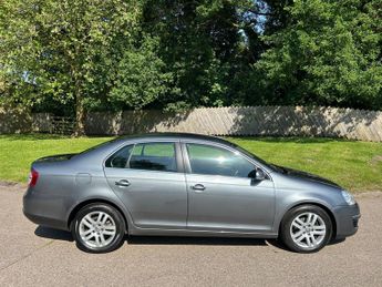 Volkswagen Jetta 1.6 TDI SE Euro 5 4dr