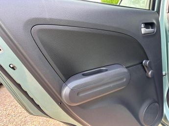 Vauxhall Agila 1.2 VVT SE Auto Euro 5 5dr