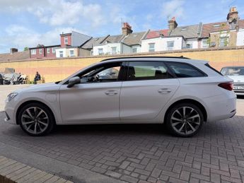 SEAT Leon 1.4 eHybrid 12.8kWh FR Sport DSG Euro 6 (s/s) 5dr