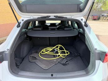 SEAT Leon 1.4 eHybrid 12.8kWh FR Sport DSG Euro 6 (s/s) 5dr