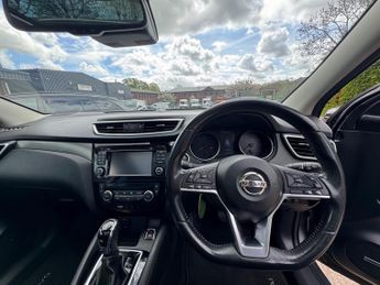 Nissan Qashqai 1.2 DIG-T Tekna XTRON Euro 6 (s/s) 5dr