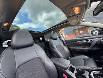 Nissan Qashqai 1.2 DIG-T Tekna XTRON Euro 6 (s/s) 5dr