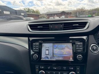 Nissan Qashqai 1.2 DIG-T Tekna XTRON Euro 6 (s/s) 5dr