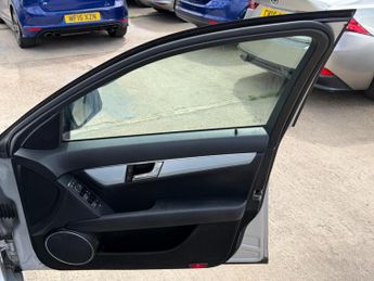 Mercedes-Benz C Class 1.8 C180K Sport Auto Euro 4 4dr