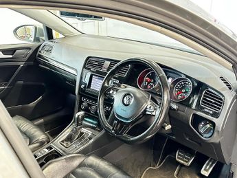 Volkswagen Golf 2.0 TDI BlueMotion Tech GT DSG Euro 5 (s/s) 5dr