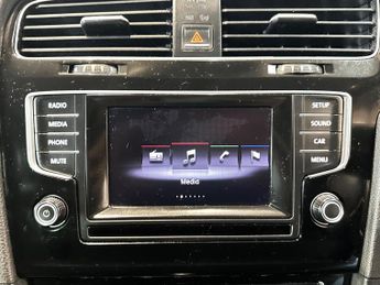 Volkswagen Golf 2.0 TDI BlueMotion Tech GT DSG Euro 5 (s/s) 5dr