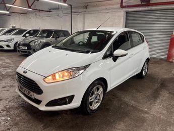 Ford Fiesta 1.0 Zetec Euro 5 (s/s) 5dr