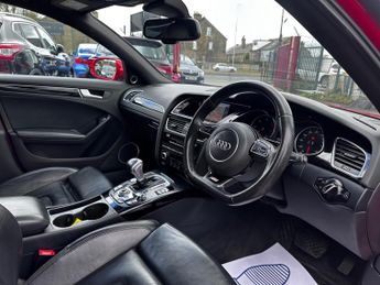 Audi A4 2.0 TDI Black Edition S Tronic quattro Euro 5 (s/s) 4dr