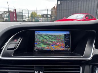 Audi A4 2.0 TDI Black Edition S Tronic quattro Euro 5 (s/s) 4dr