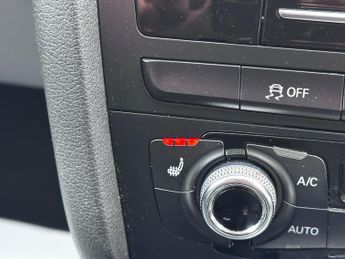 Audi A4 2.0 TDI Black Edition S Tronic quattro Euro 5 (s/s) 4dr