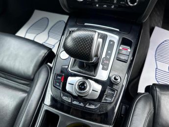 Audi A4 2.0 TDI Black Edition S Tronic quattro Euro 5 (s/s) 4dr