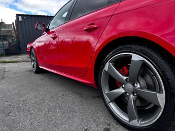 Audi A4 2.0 TDI Black Edition S Tronic quattro Euro 5 (s/s) 4dr