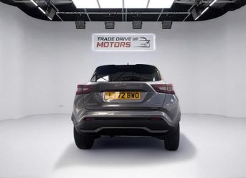 Nissan Juke 1.6 N-Connecta Auto Euro 6 5dr