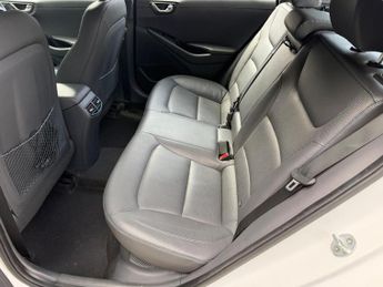 Hyundai IONIQ 1.6 h-GDi Premium SE DCT Euro 6 (s/s) 5dr