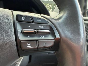 Hyundai IONIQ 1.6 h-GDi Premium SE DCT Euro 6 (s/s) 5dr